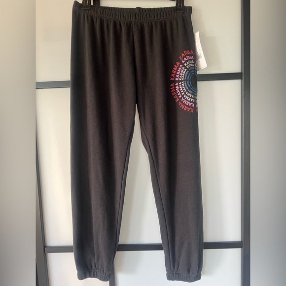 Spiritual
Gangster Karma Graphic joggers Gray Small - Picture 1 of 4